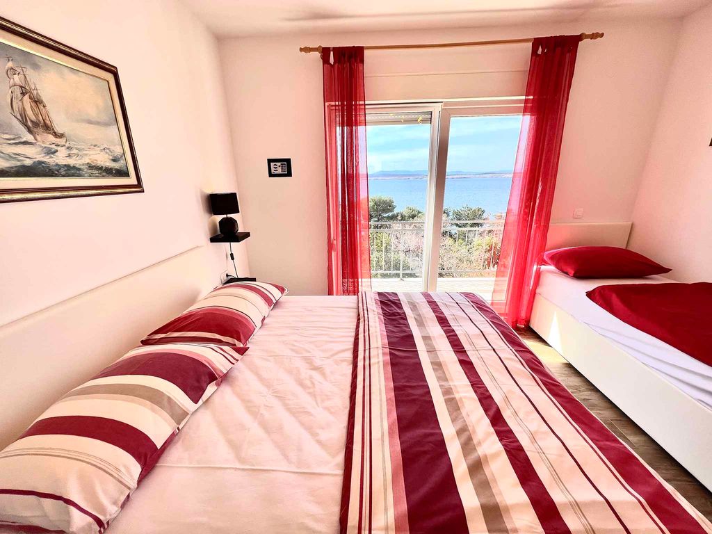 Ferienwohnung mit Balkon, Sauna und Whirlpool