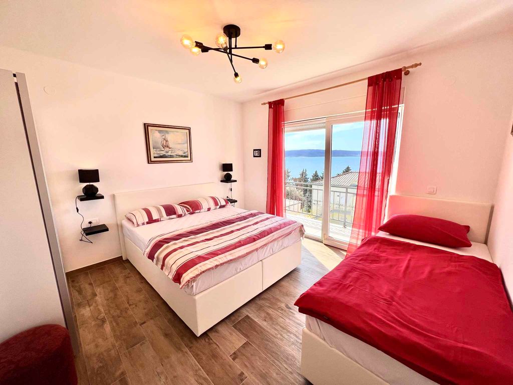 Ferienwohnung mit Balkon, Sauna und Whirlpool
