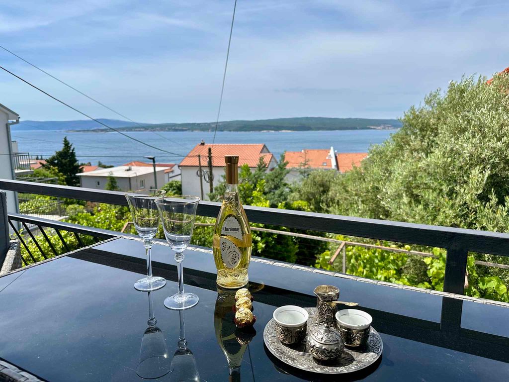 Ferienwohnung mit Balkon und Klimaanlage