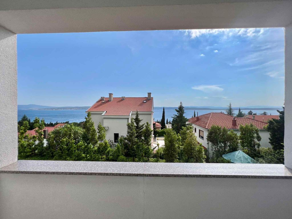 Ferienwohnung mit Terrasse und Klimaanlage