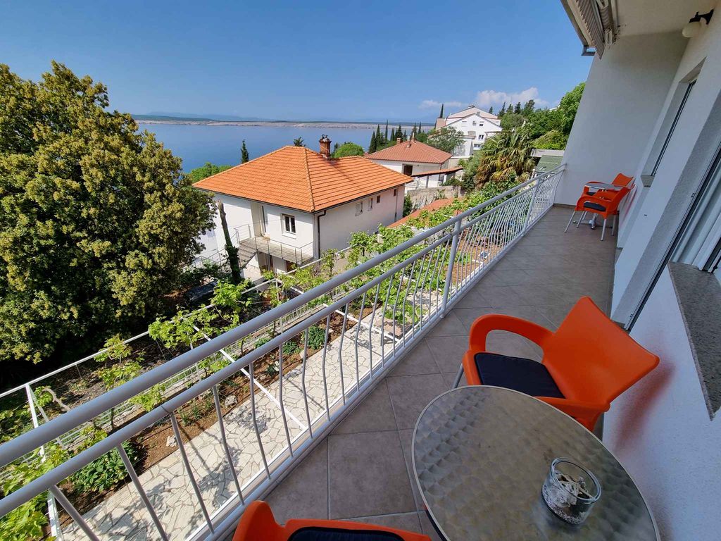 Ferienwohnung mit Balkon mit Meerblick