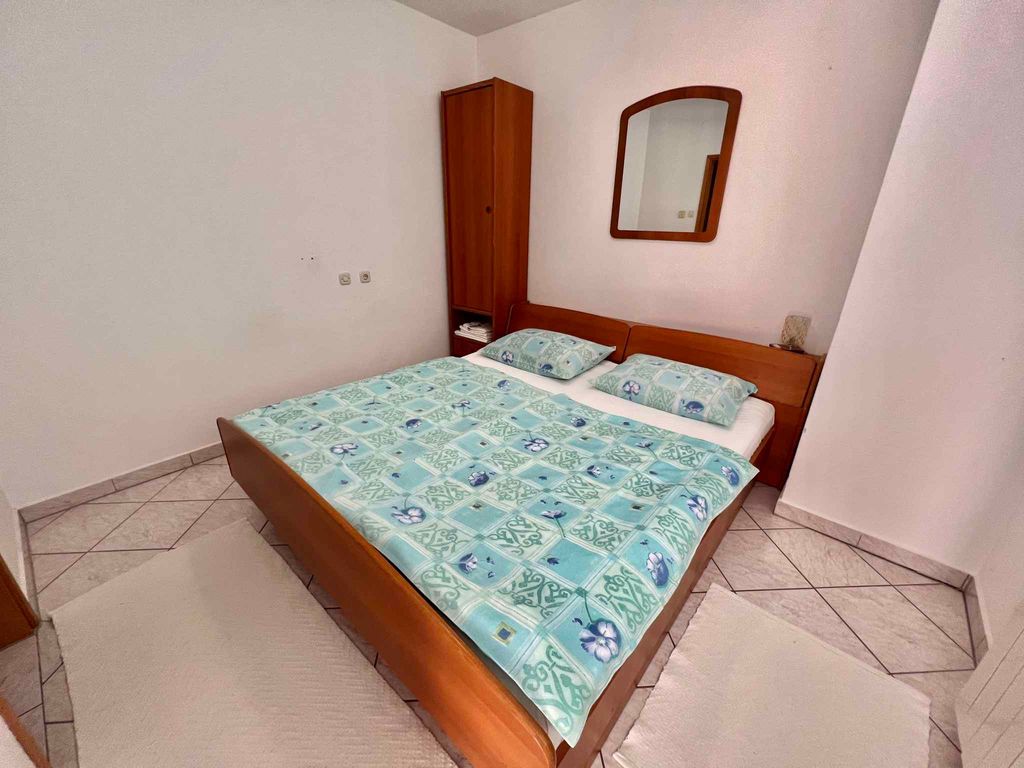 Ferienwohnung mit Balkon und Terrasse