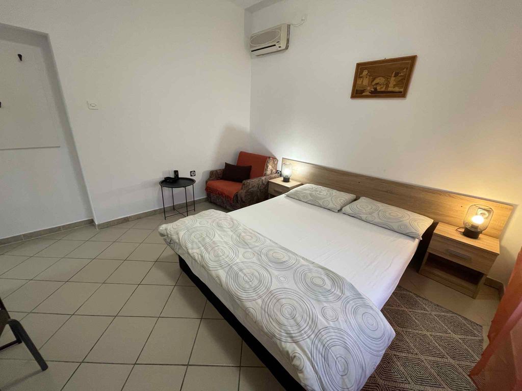 Ferienwohnung mit zwei Schlafzimmern und einem Balkon