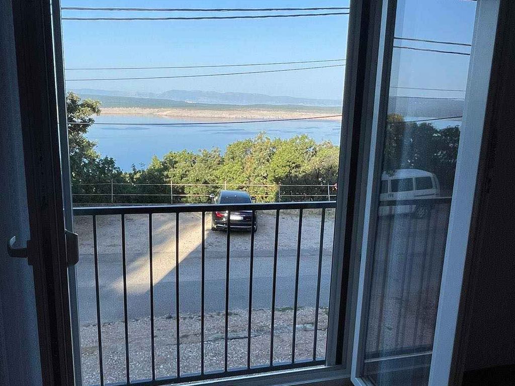 Ferienwohnung mit Klimaanlage und Blick zum Meer