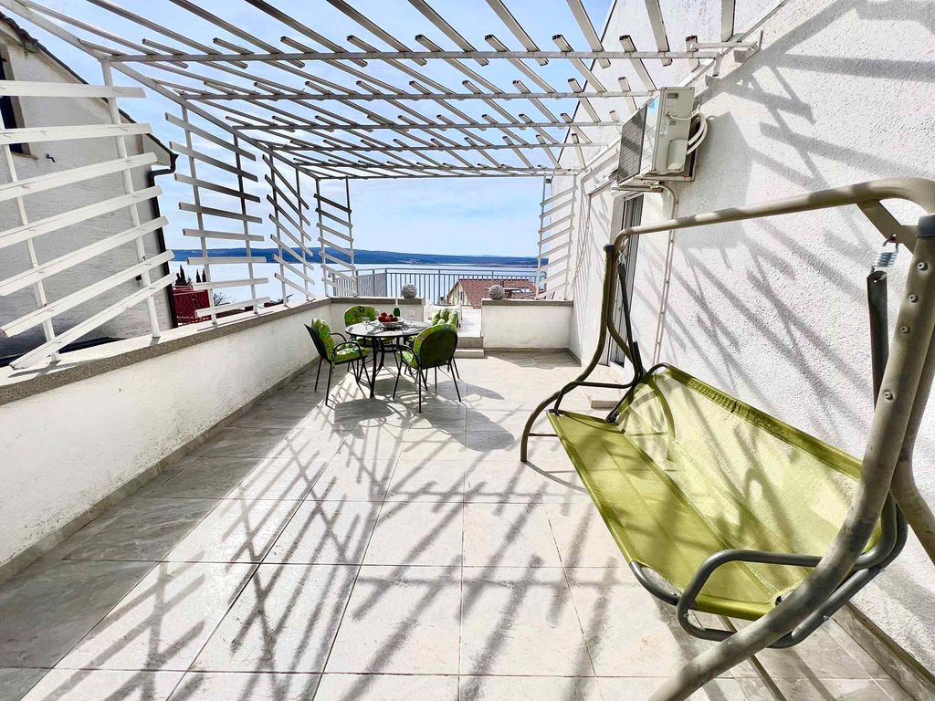 Ferienwohnung Geräumig mit Terrasse und Aussicht