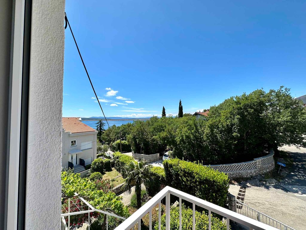 Ferienwohnung mit 3 Schlafzimmern und Balkon