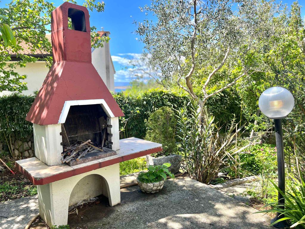 Ferienwohnung mit Terrasse und Klimaanlage