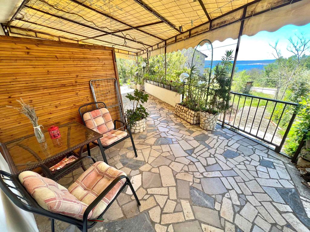 Studio mit Terrasse und Klimaanlage