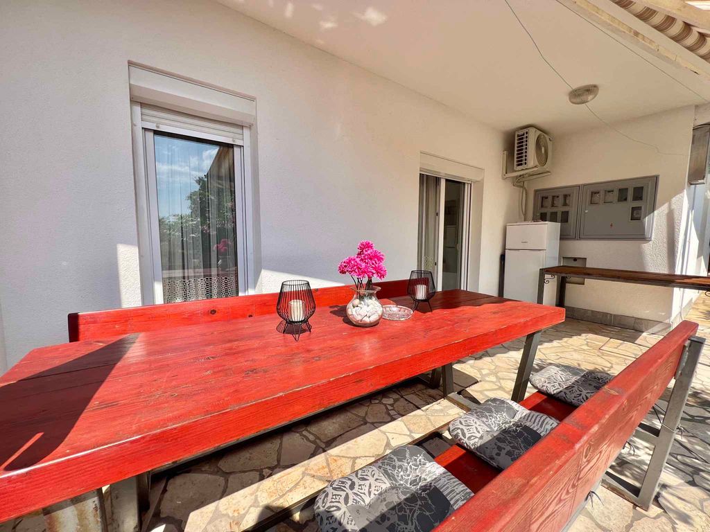 Ferienwohnung mit Terrasse