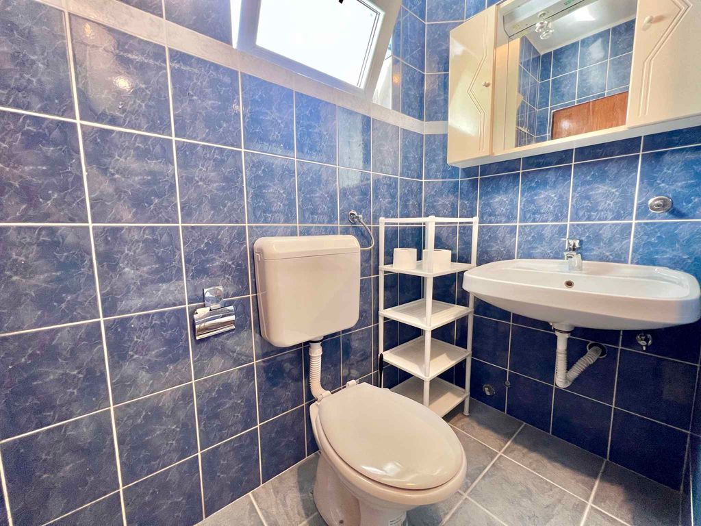 Ferienwohnung mit Terrasse und Klimaanlage
