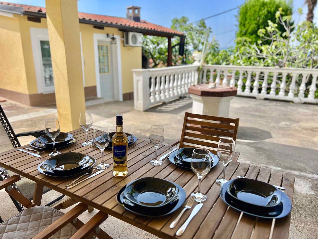 Ferienhaus mit Meerblick