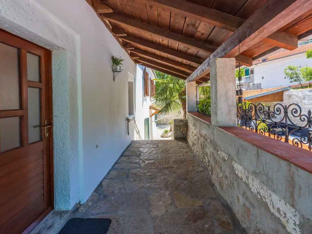 Villa mit Pool