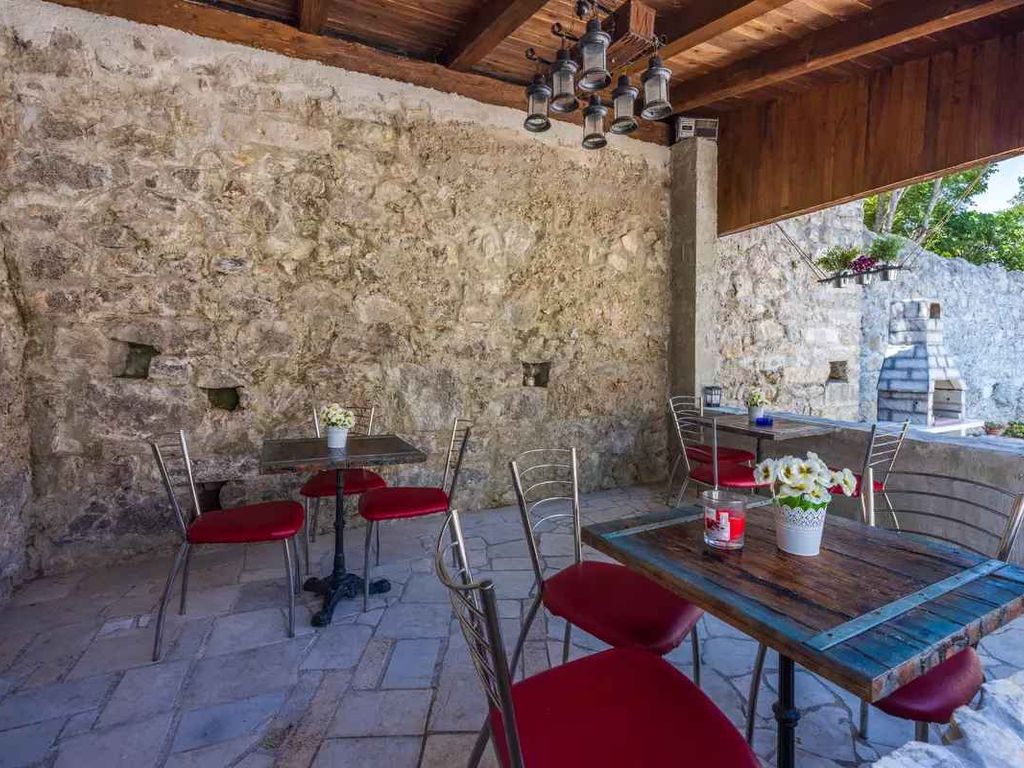 Villa mit Pool