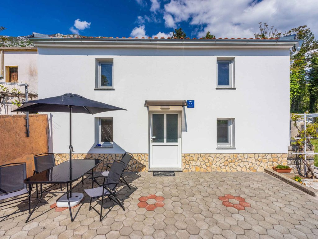 Ferienhaus mit Klima, Waschmaschine und Geschirrspüler