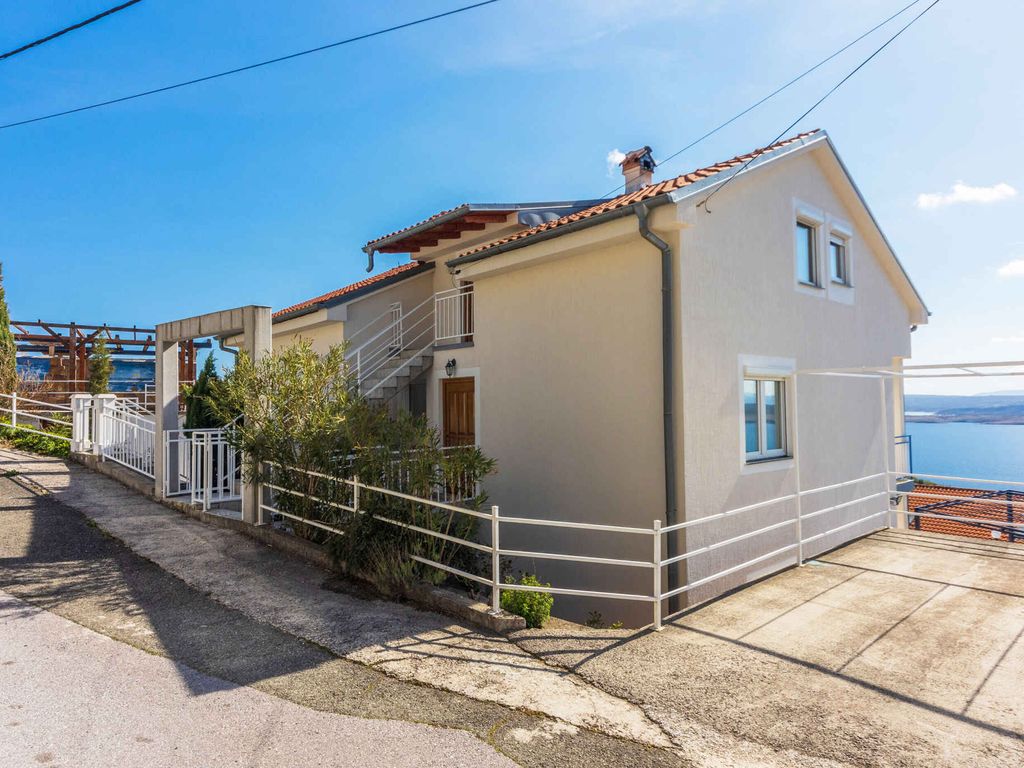 Ferienwohnung mit Klimaanlage und Meerblick