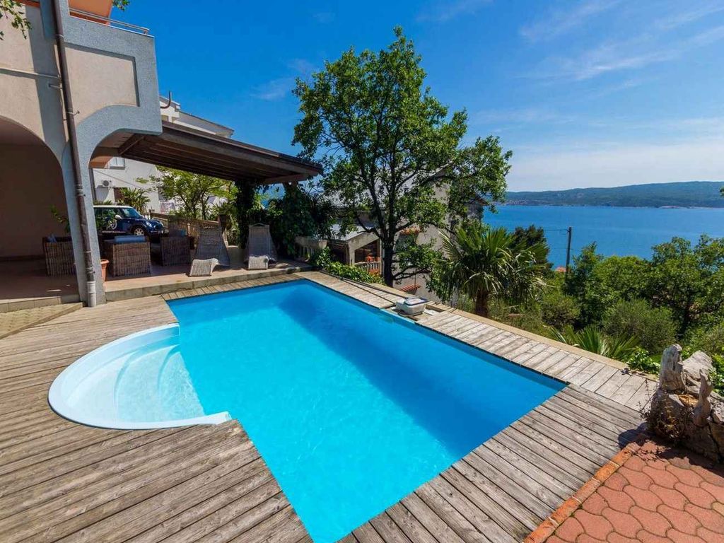 Ferienwohnung mit Klimaanlage und Pool