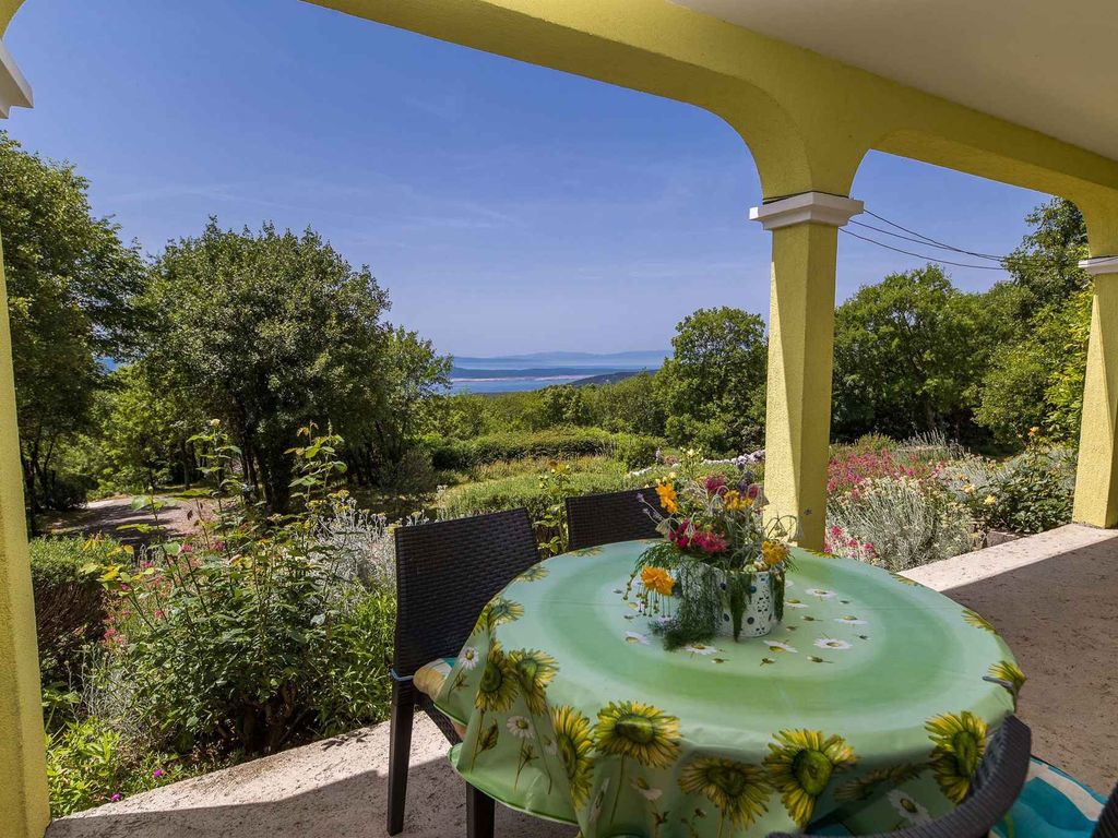 Ferienhaus mit Klimaanlage und Meerblick
