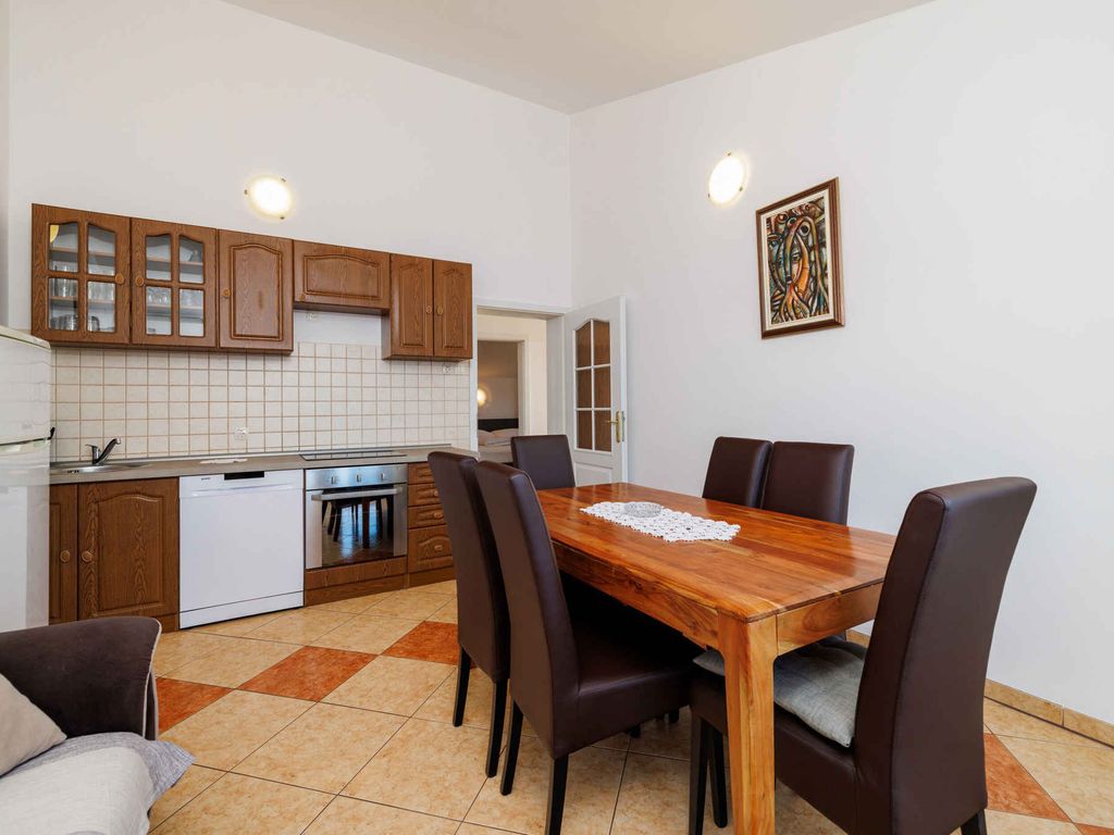 Ferienwohnung mit Klimaanlage und Meerblick