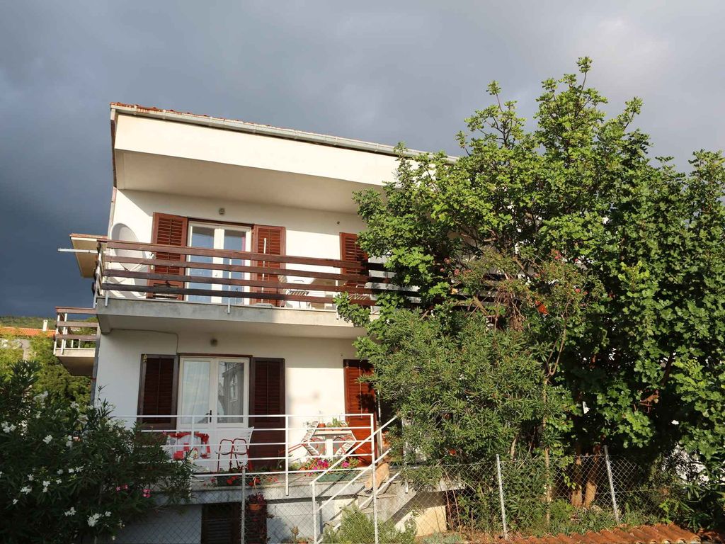 Ferienwohnung mit Terrasse und Meerblick