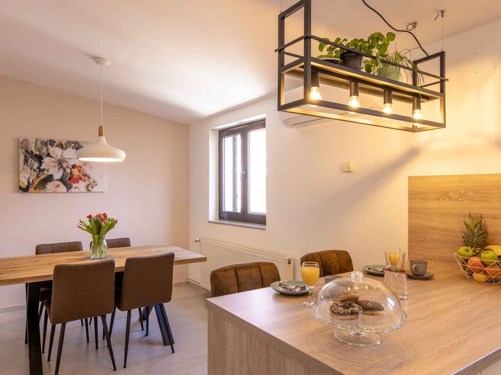 Ferienwohnung mit Balkon und Meerblick