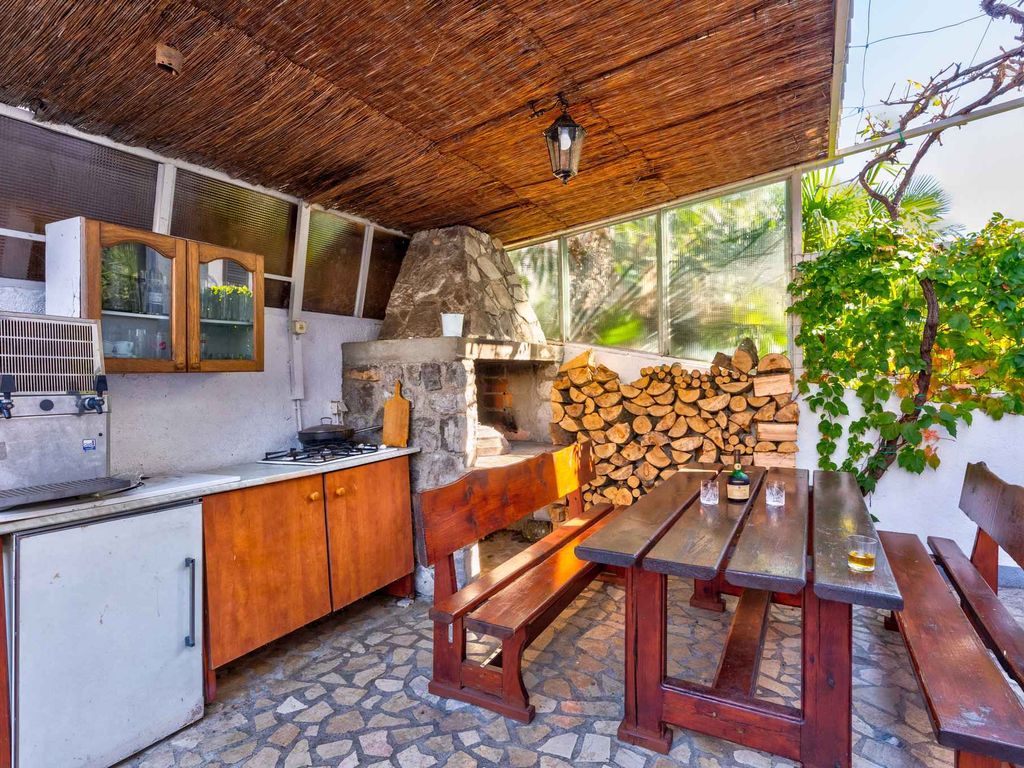 Ferienwohnung mit Balkon und Klimaanlage