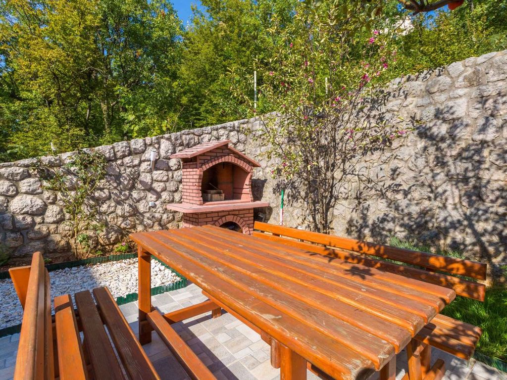 Ferienwohnung mit Balkon und Klimaanlage