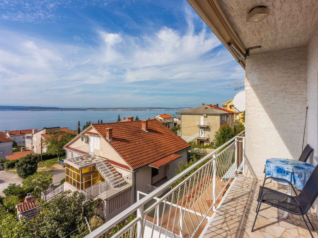 Ferienwohnung mit Balkon und Klimaanlage