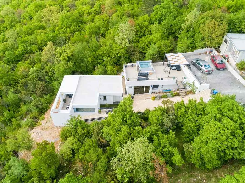 Ferienhaus mit Klimaanalge und Grill