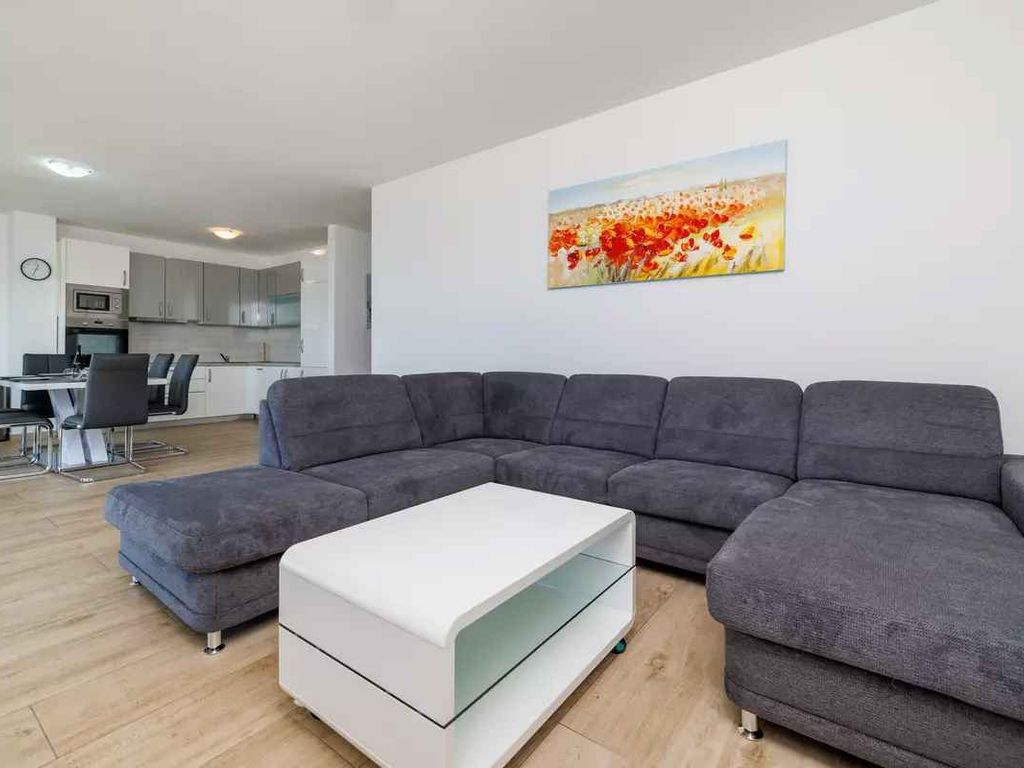Ferienwohnung mit großem Balkon und Meerblick