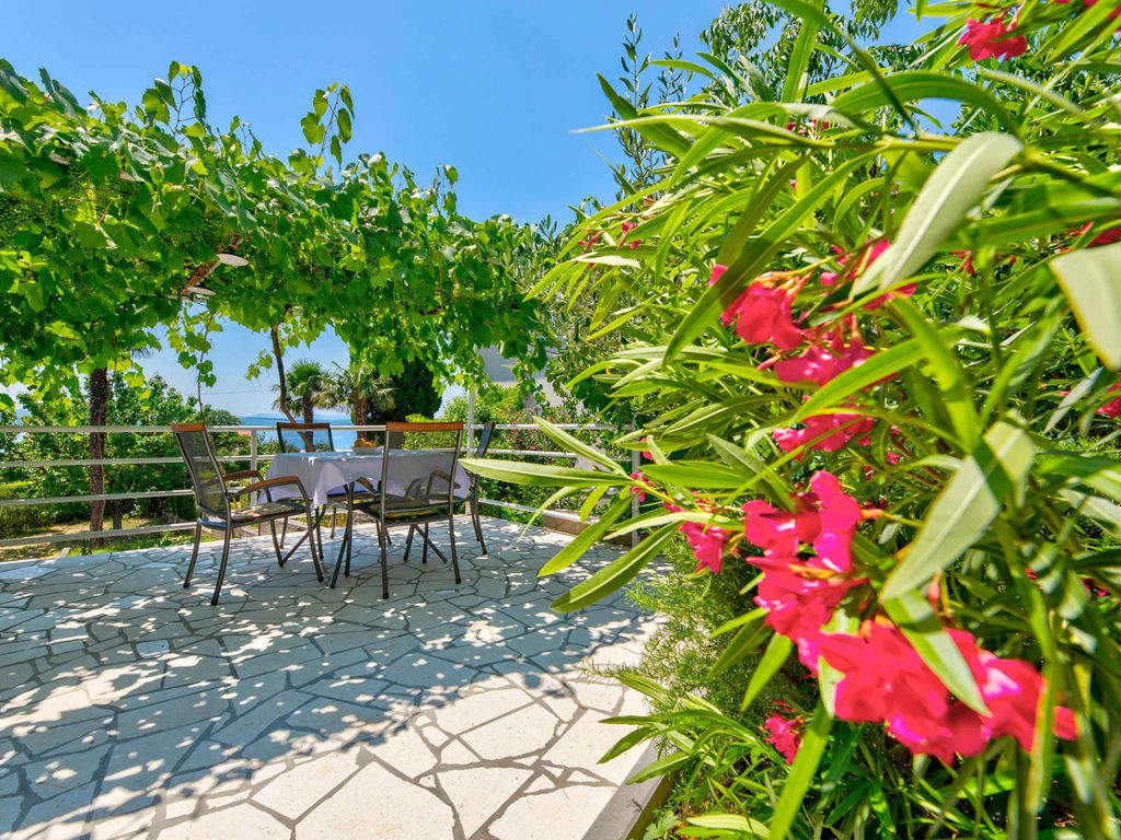 Studio mit Terrasse und Meerblick