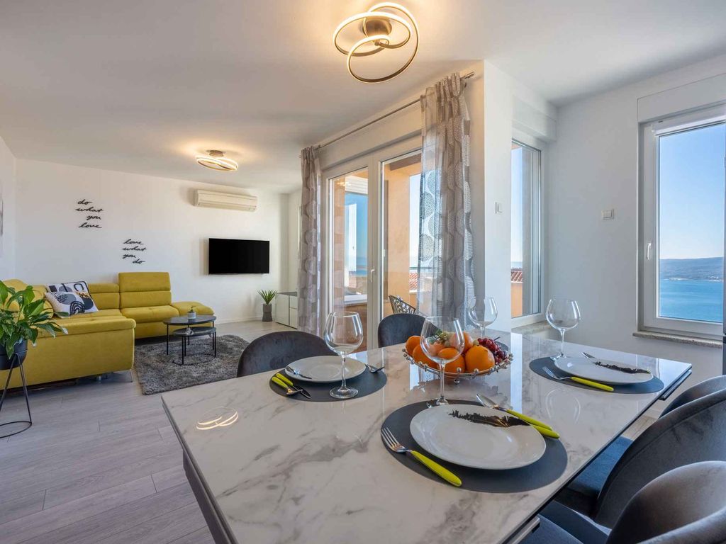 Ferienwohnung mit Klimaanlage und Meerblick