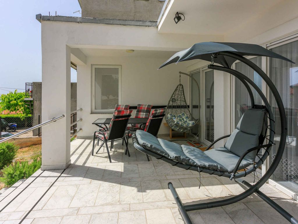 Ferienwohnung mit privater Terrasse zum Entspannen
