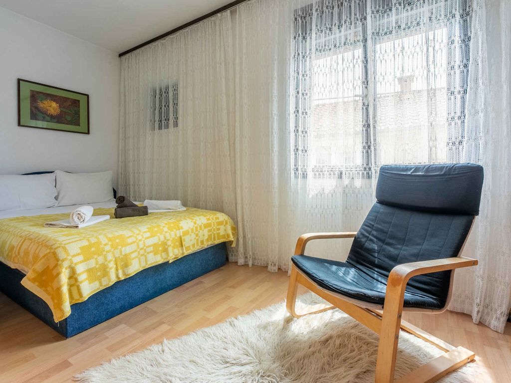 Ferienwohnung mit Terrasse und Klimaanlage