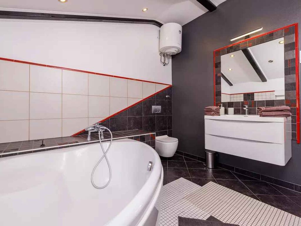 Ferienwohnung mit Balkon