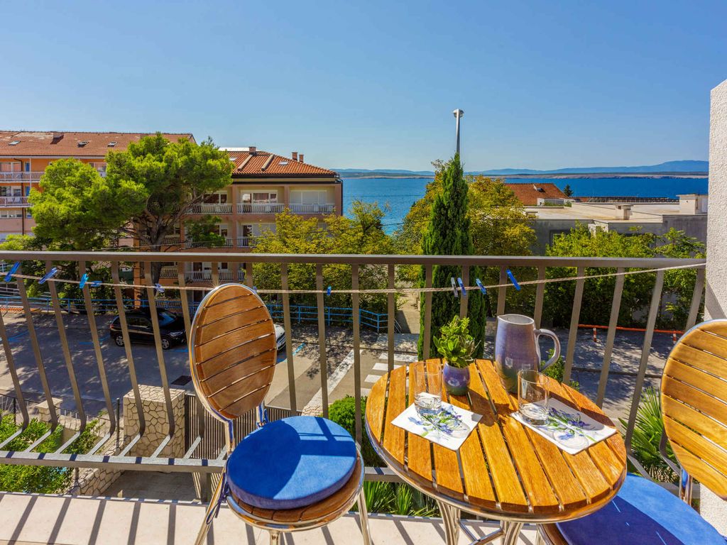 Ferienwohnung mit Balkon und Grill