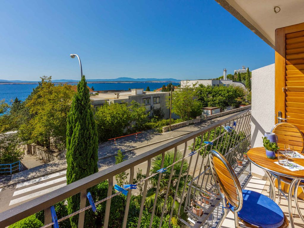 Ferienwohnung mit Balkon und Grill