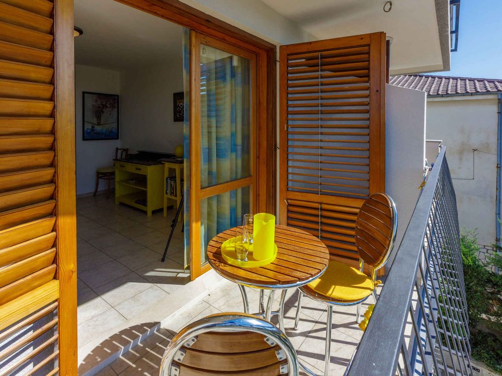 Ferienwohnung mit Balkon und Grill