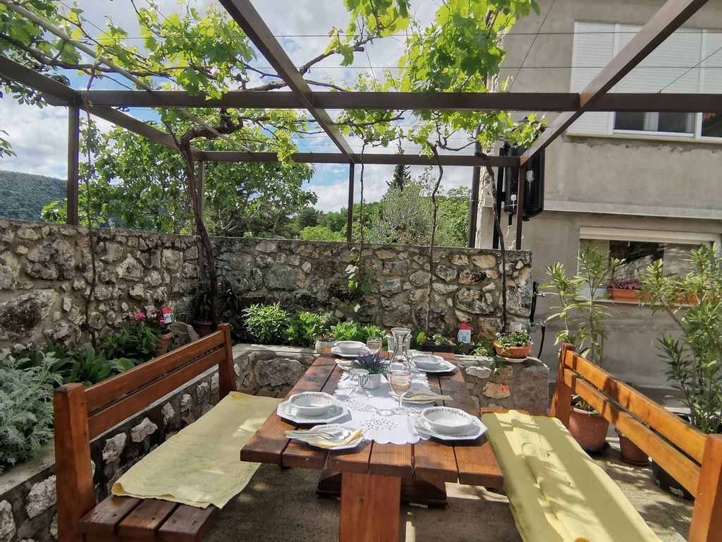 Ferienwohnung mit Klimaannlage und Grill