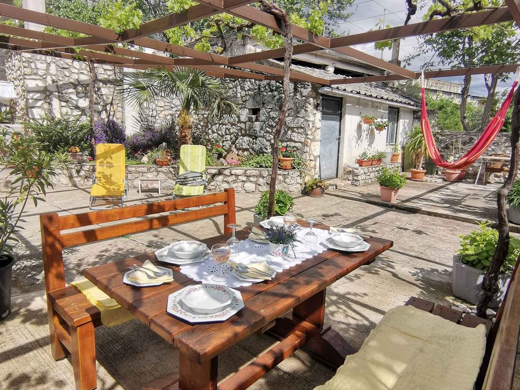 Ferienwohnung mit Klimaannlage und Grill