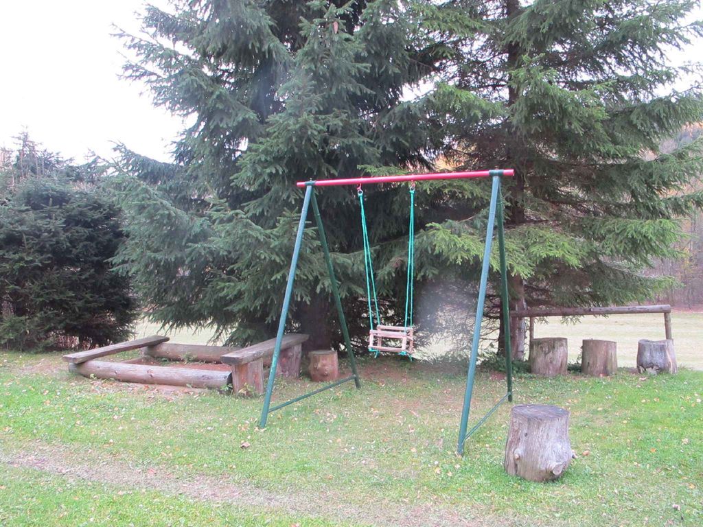 Ferienhaus mit Kamin, Sauna, Spielezimmer und beheiztem Pool