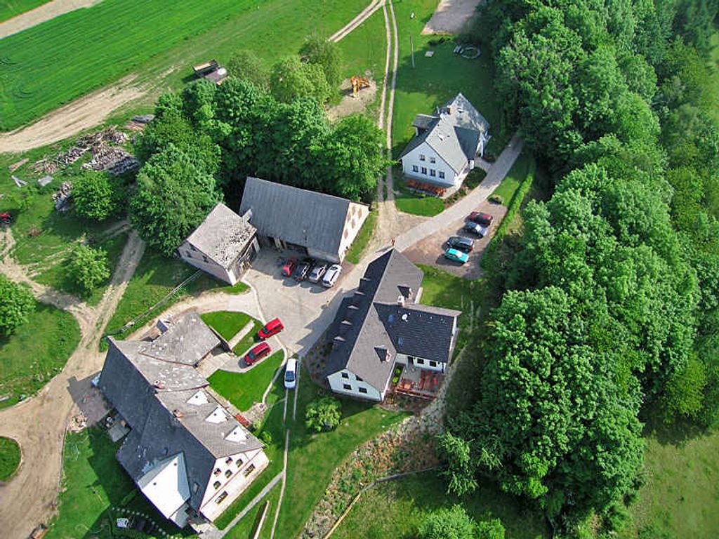 Ferienhaus mit großem Aufenthaltsraum in der Nähe von Adrspach Felsen
