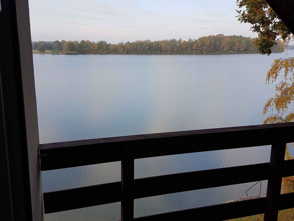Ferienhaus mit wunderschönen Ausblick mit Terrasse direkt am Badesee