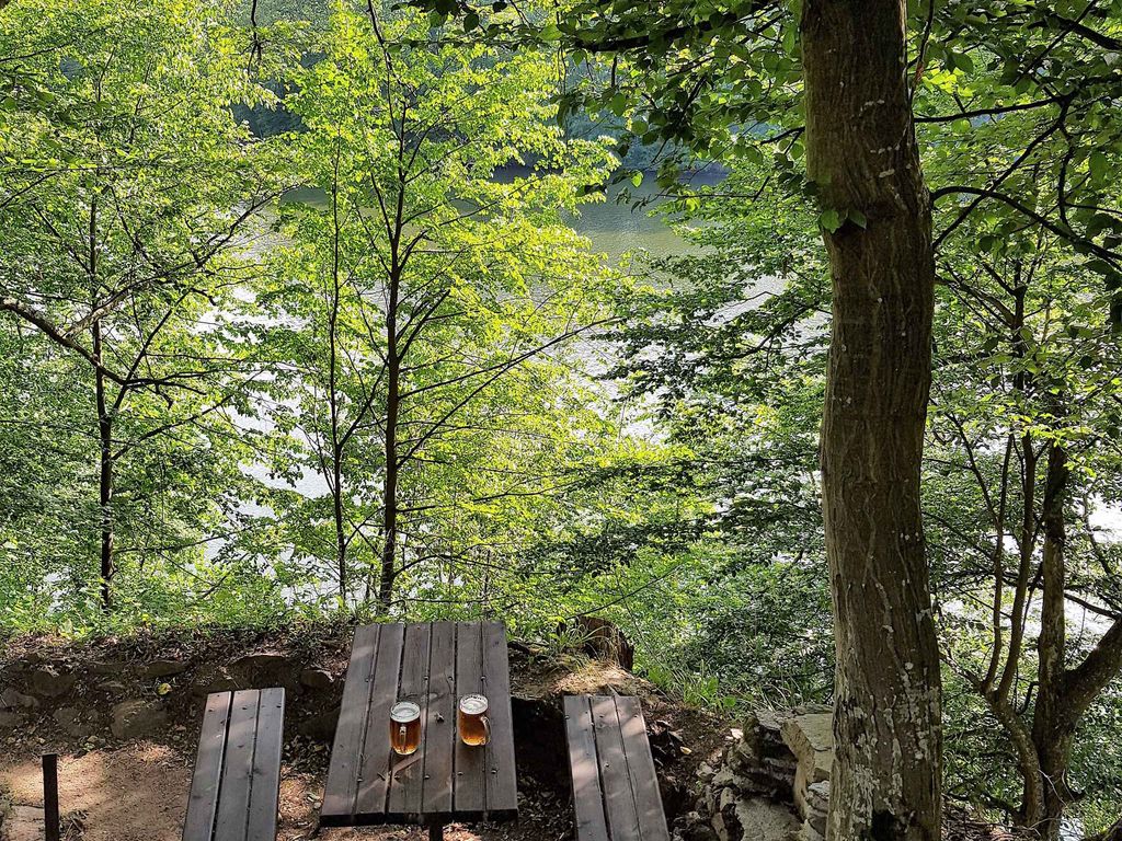 Ferienhaus mit wunderschönen Ausblick im Garten