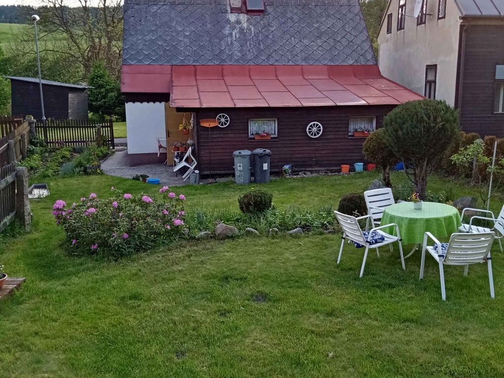 Ferienhaus mit Kamin im Skiort