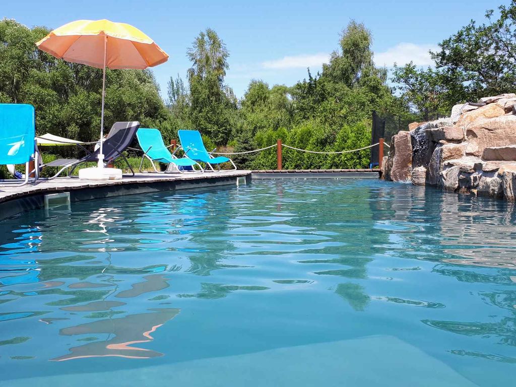 Ferienhaus mit Sauna und Freibad