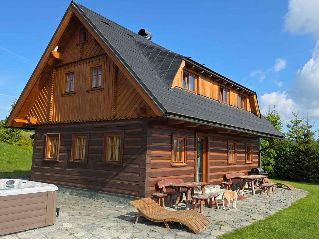 Ferienhaus in ruhige Lage mit rustikale Ausstattung