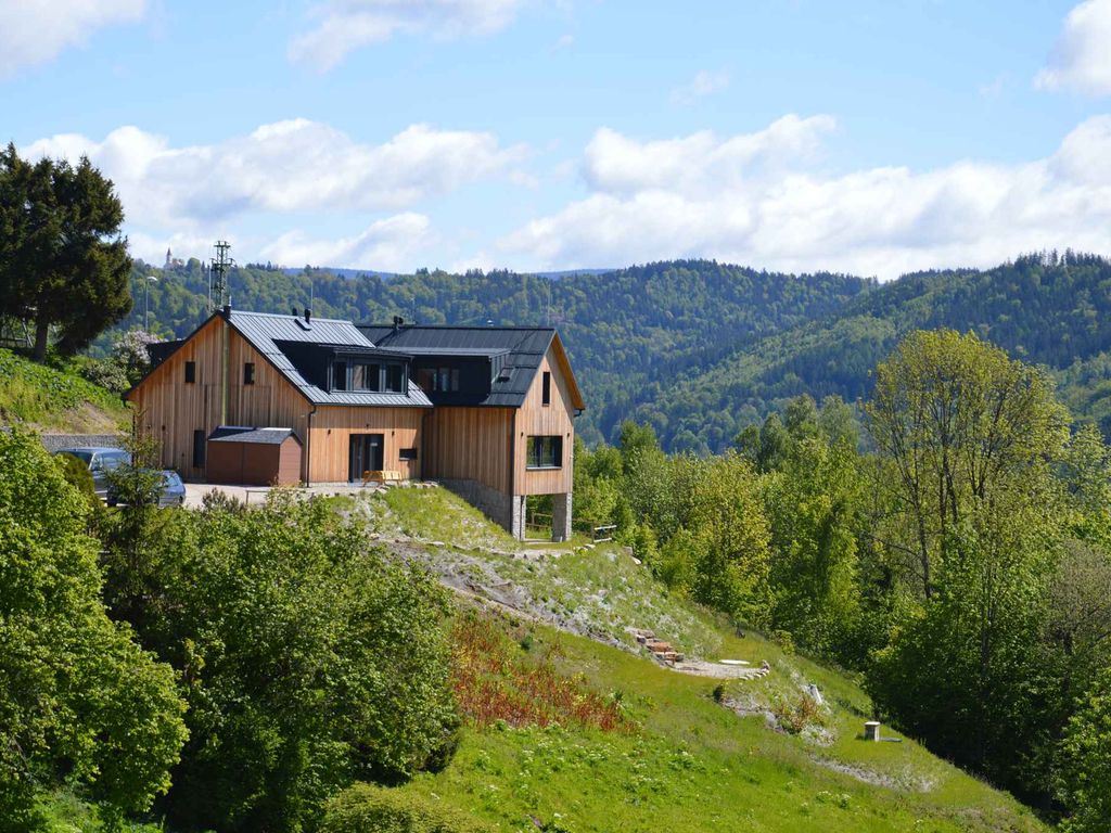 Chalet mit schöne Panorama und mit Sauna