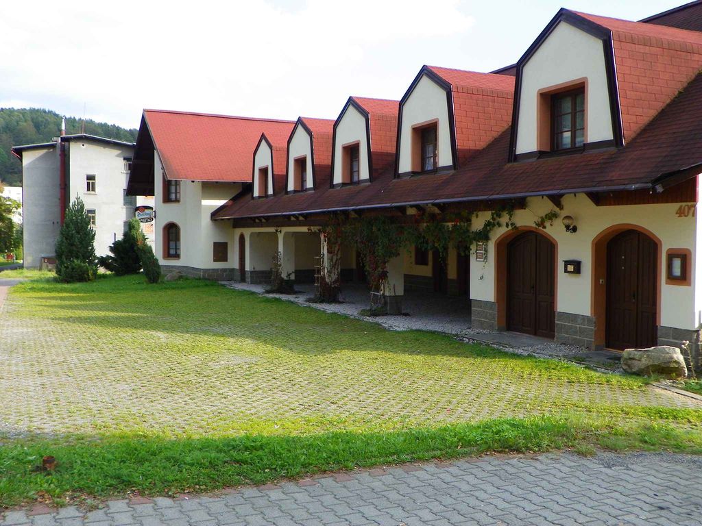 Ferienwohnung mir Aussenpool und WLan