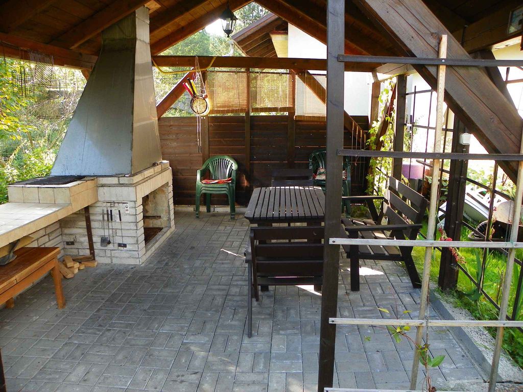 Ferienwohnung mir Aussenpool und WLan