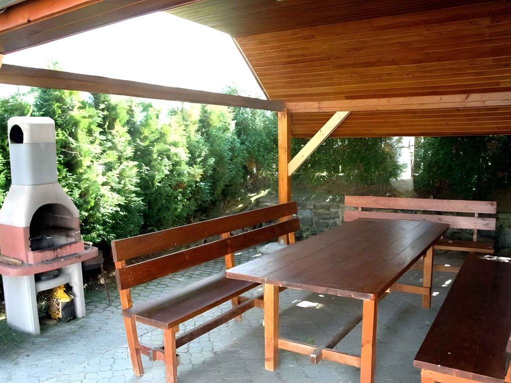 Ferienhaus mit Außenpool und Sauna am Lipno-Stausee